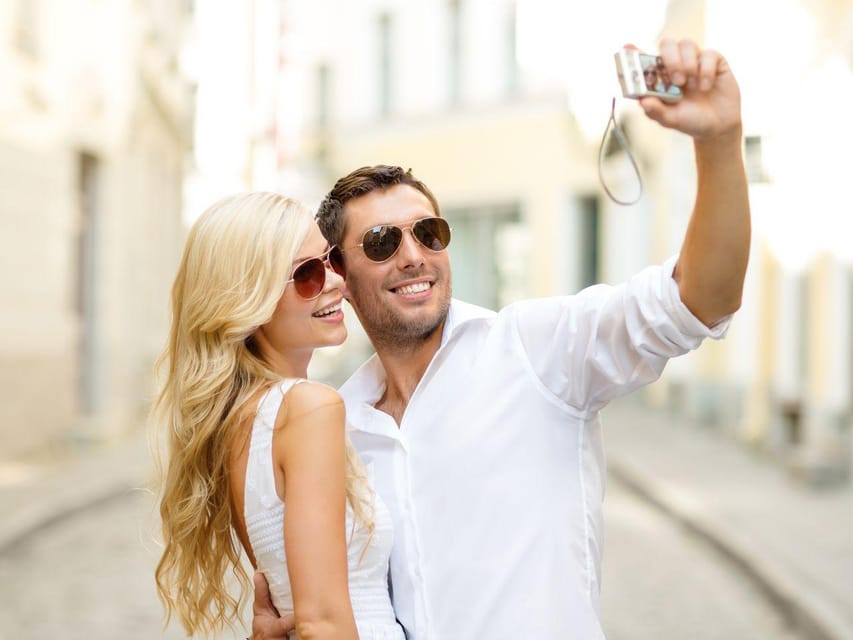 Peguera: Adventure Walk for Couples, Fun Game, City Walk