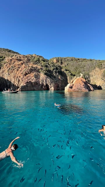 Piana Calanques Cruise – Swimming Boat for 12 People