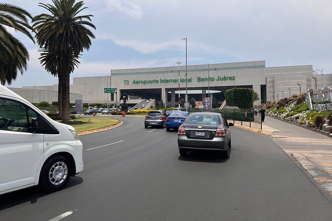 Pick-up or Drop-off in Mexicos International Airport