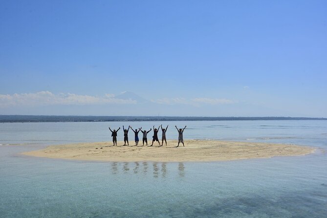 Pink Beach Lombok Island - Location and Overview