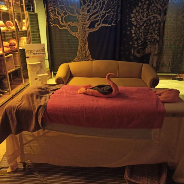 Playa Del Inglés: Abhyanga Full Body Massage