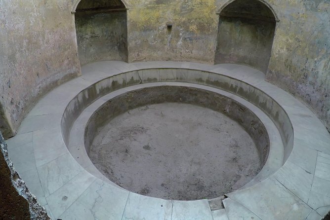 Pompeii, Herculaneum and Local Wine Tour From SORRENTO