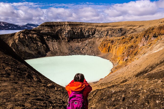 Private Askja Caldera and Viti Crater 4×4 Tour From Lake Myvatn