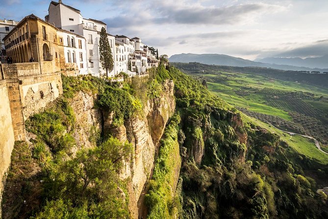 *Private Day Trip* Ronda and Setenil De Las Bodegas From Jerez