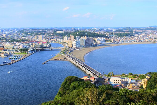 Private Enoshima and Kamakura Custom Walking Tour
