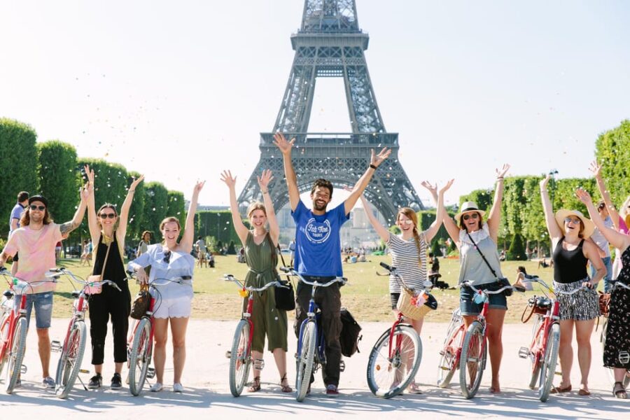 Private Highlights of Paris Bike Tour - Included Experience and Features