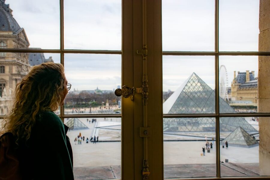 Private Louvre Tour – Essentials and More With Expert Guide