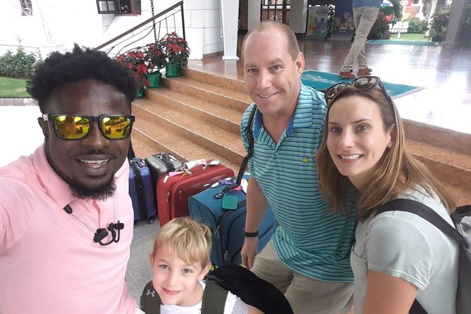 Private Montego Bay Airport Taxi to Jewel Grande
