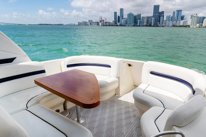 Private Tour for 12 People on a 40 Ft Yacht, Ft Lauderdale Bay