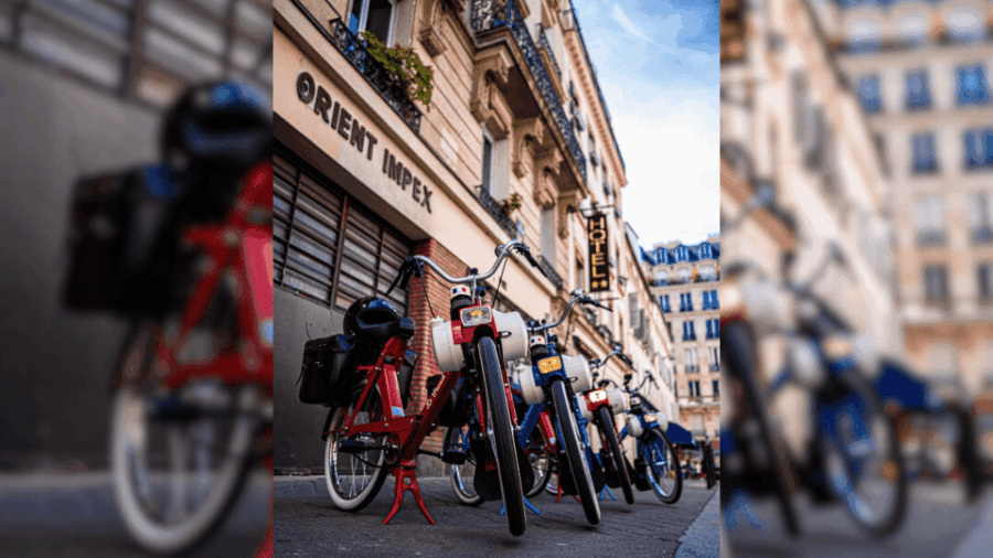 Private Tour of Chic Paris With Vintage French Bikes