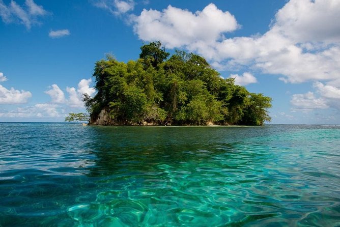 Private Transfer From Ocho Ríos to Jamaica (Mbj) Airport