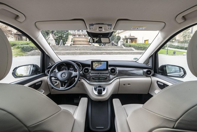 Private Transfer From ROME AIRPORT to RAVELLO or Vv - Meeting Location Choices