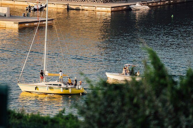 Private Transfer From Saint Tropez to Marseille, 2 Hour Stop
