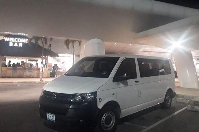 Private Transportation From CUN Airport to Puerto Aventuras and Akumal