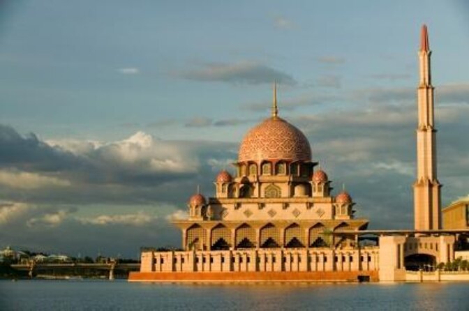Putrajaya City Tour With Batu Caves and Agriculture Heritage Park - Transportation Details