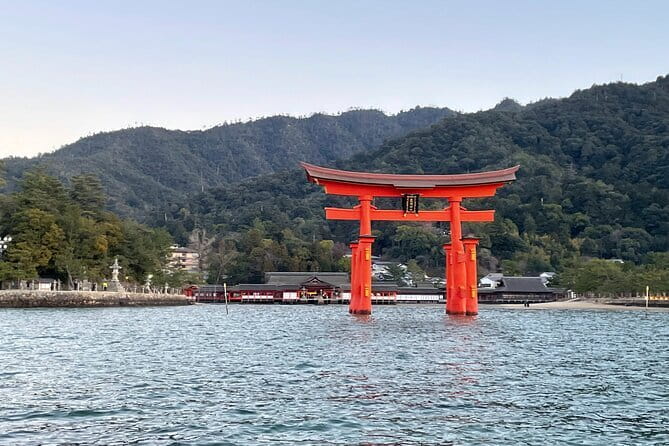 Raft Style Boat Tour With Lunch From Miyajima