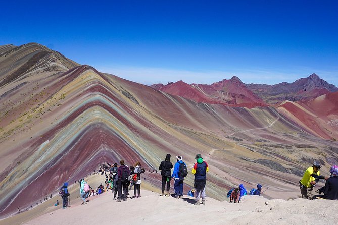 Rainbow Mountain and Red Valley – Private Service