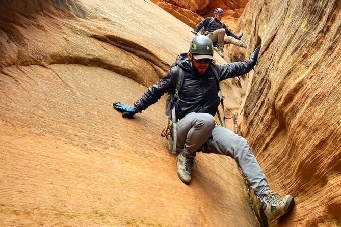 Rock and Roll Rappelling in Rock Canyon