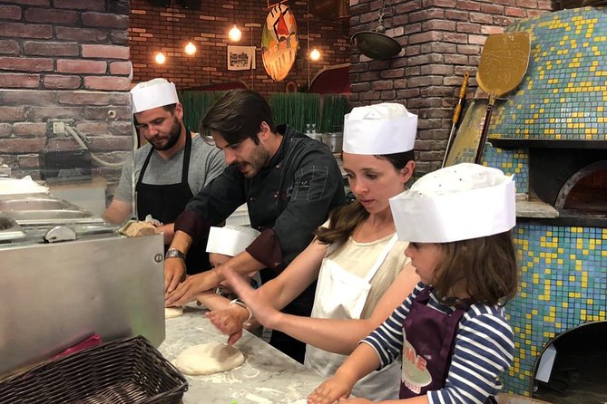 Rome Small-Group Pizza-Making Class - Class Overview
