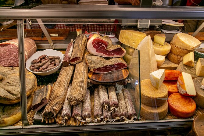 Rome Street Food Tour With a Local Guide Including Pizza, Ice-Cream & Much More! - Tour Overview