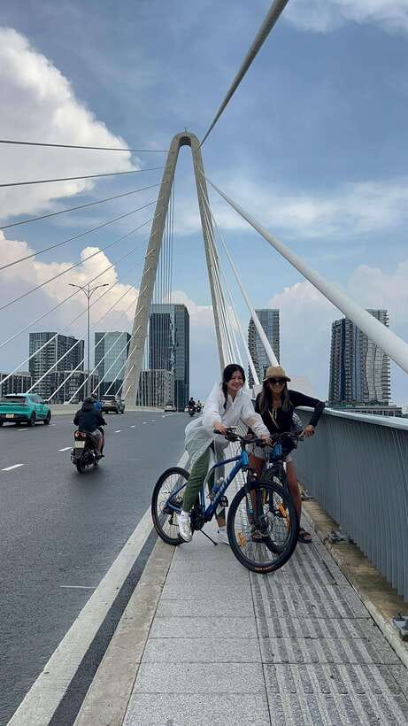 Saigon Cycling Bike Tour: Ho Chi Minh City Sightseeing - Tour Overview