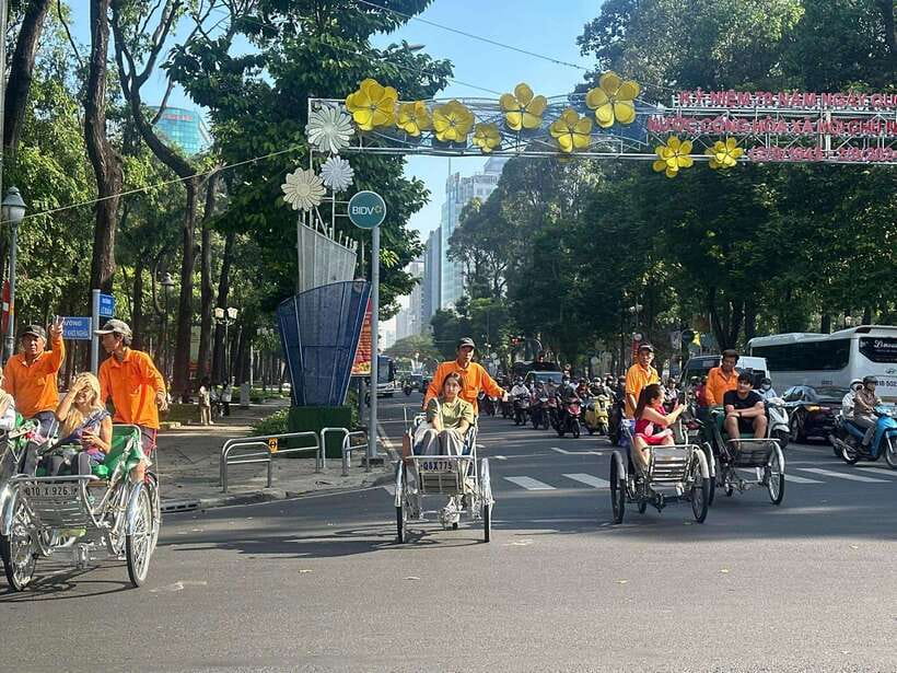 Saigon Cycling Tour: Ho Chi Minh City Street Food Bike/Cyclo - Exploring Ho Chi Minh City by Bike