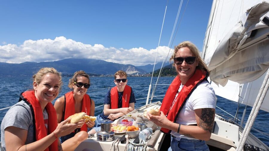 Sailing Tour With Skipper – Cannero Riviera on Lake Maggiore