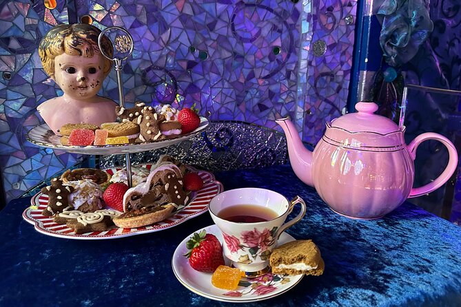 San Francisco Gregangelo Museum Review: A Haunting Experience - Overview of the Haunted Doll House Tour
