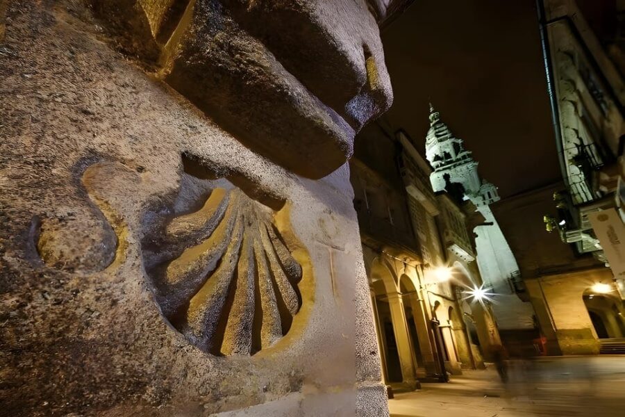Santiago De Compostela: Night Tour Secrets of Compostela.