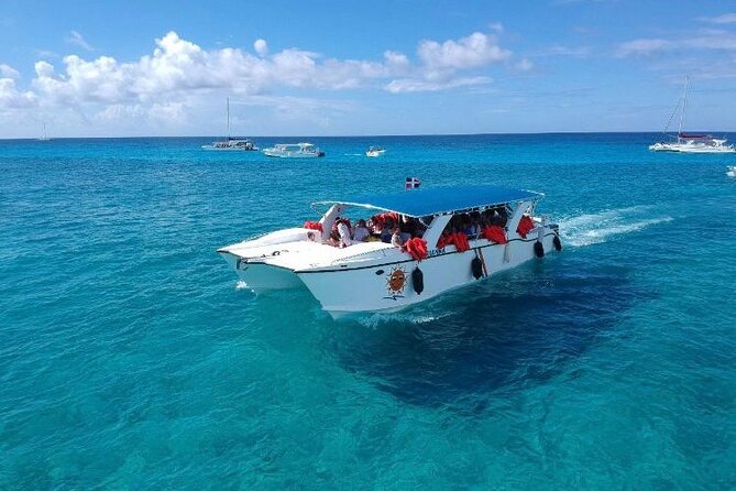 Saona Island – Paradise Beaches and Guaranteed Entertainment