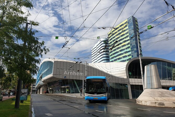 Self Guided Private 2 Hour Route in Arnhem City