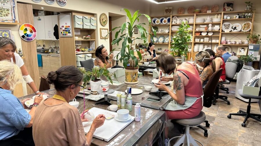 Seville: Ceramic Painting Workshop