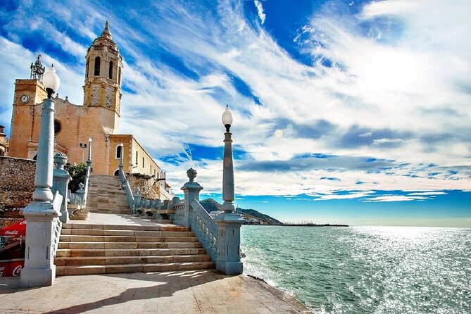 Sitges: Sailing Tour, Walking Tour and Winery Tour With Tasting - Tour Overview
