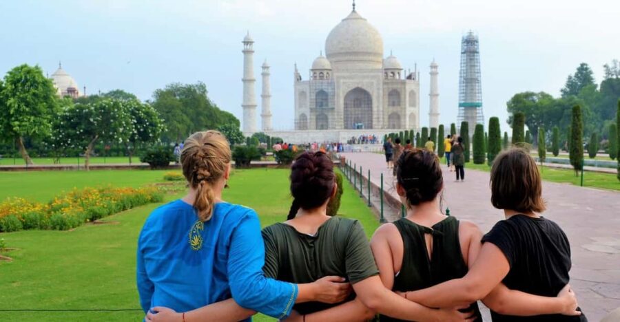 Skip the Line Taj Mahal Entry Tickets With Add-Ons