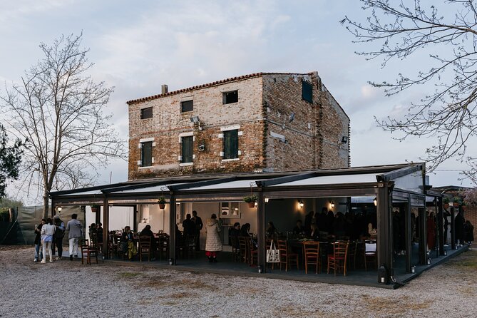 Small Group: IsolaLeVignole Wine Experience - Experience Overview