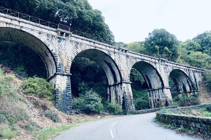 Small Group Mountain Day Trip - Overview and Rating