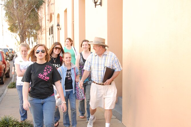 Small-Group Tour: Charleston Old Walled City Historical Walking Tour