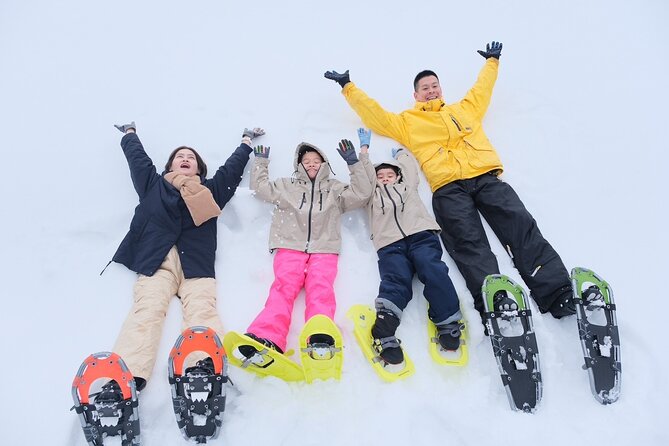 Snowshoe Experience in Akita Yuzawa Winter Park With an Akita Dog
