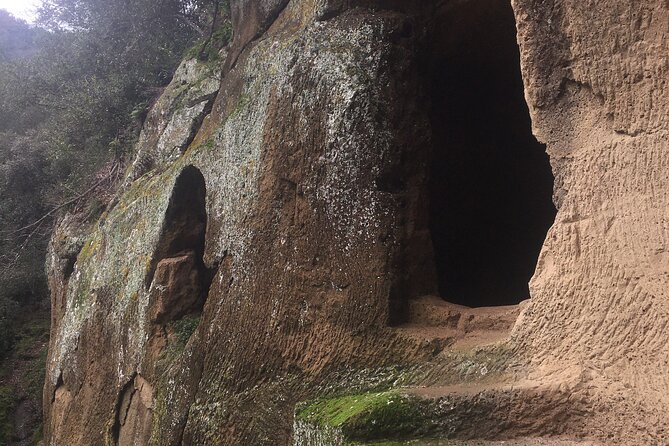 Sorano: The Vie Cave and Cantina Della Luce