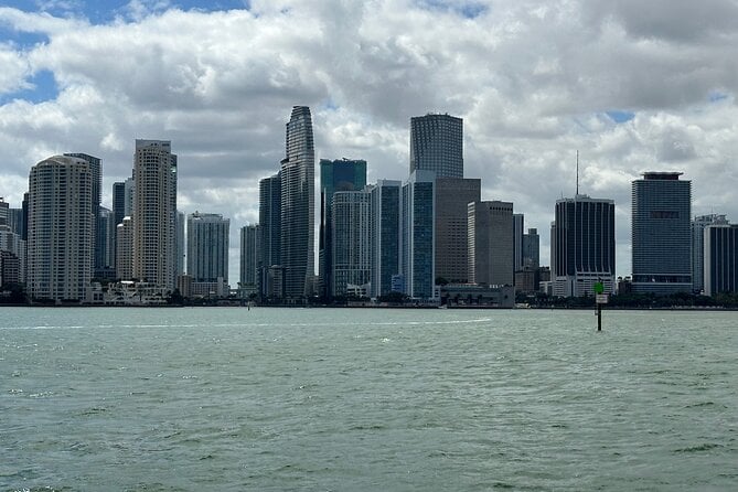 South Beach: Miami Boat Cruise and Skyline