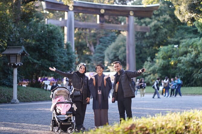 Special Access Meiji Jinguu Tour With English Fluent Guide