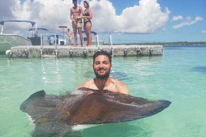 Stingray City Experience Antigua – ONLY TICKET