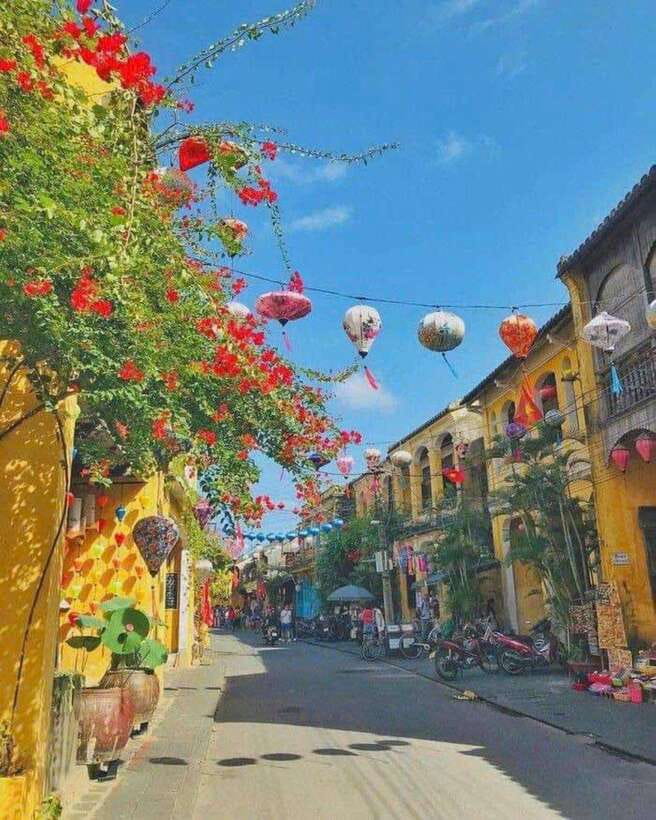 Strolling Through Hoi An and Marble Mountains