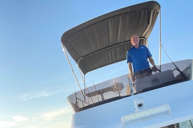 Sunset Champagne and Charcuterie Charter in Tampa (Private Avail) - Exploring the Meeting Details