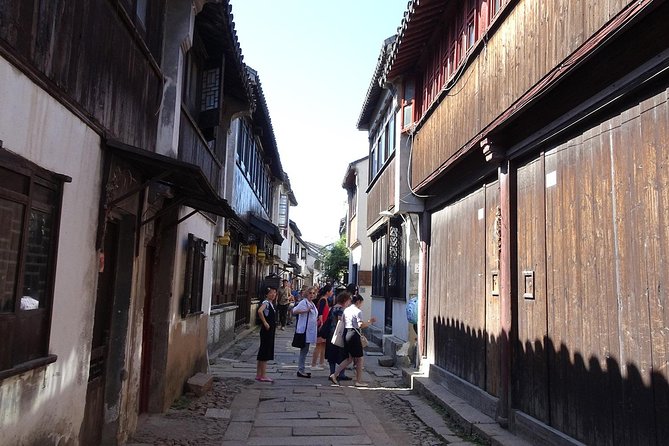 Suzhou Day Tour to Classical Garden and Tongli Water Town
