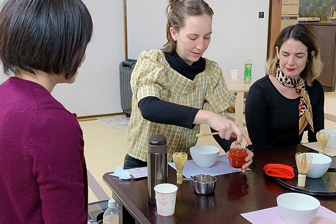 Tea Experience for Beginners in Japanese Tea Store In Setagaya