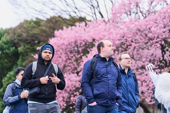 Tokyo Castle & Imperial Palace , Historical Walking Tour