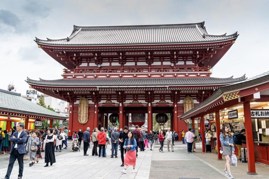 Tokyo: Meiji Shrine, Imperial Palace and Senso-ji Bus Tour