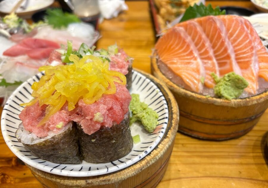 Tokyo: Shibuya Food Tour With 15 Dishes at 4 Eateries