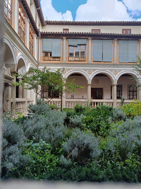 Toledo: Marzipan Convent Route With Tasting and Wine